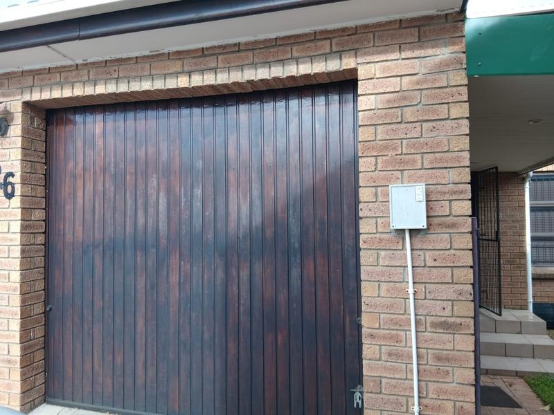 1 Bedroom Property for Sale in Uitzicht Western Cape